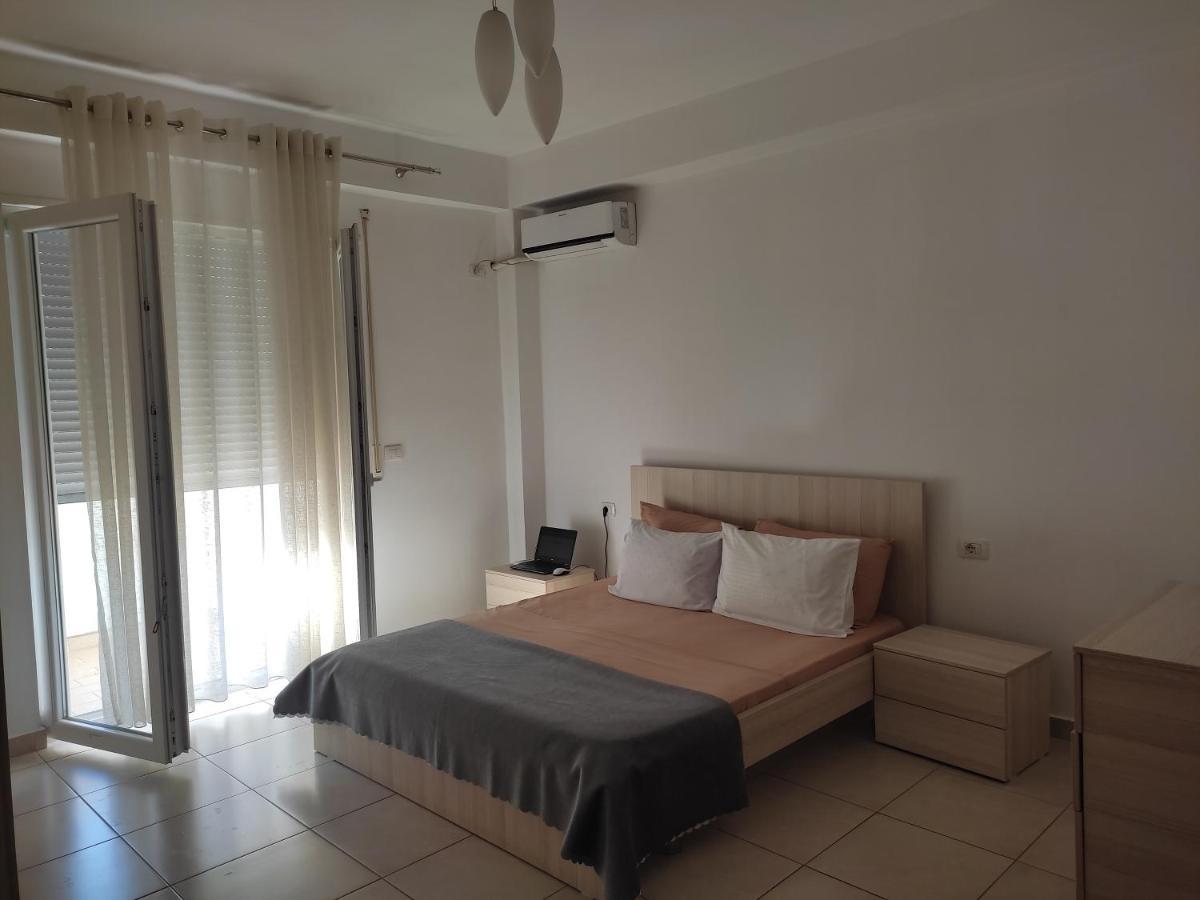 שקודר Comfy City Center Apartment מראה חיצוני תמונה